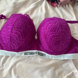 Victoria’s Secret Perfect Shape Logo Lace Bra deep pink purple size 34 DDD / 34F